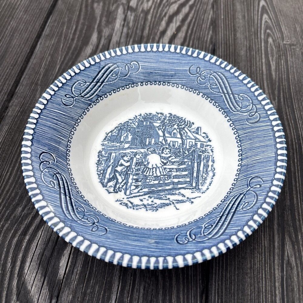 Vtg Royal Currier & Ives Blue & White Fruit Berry Bowls Old Farm Gate No Chips